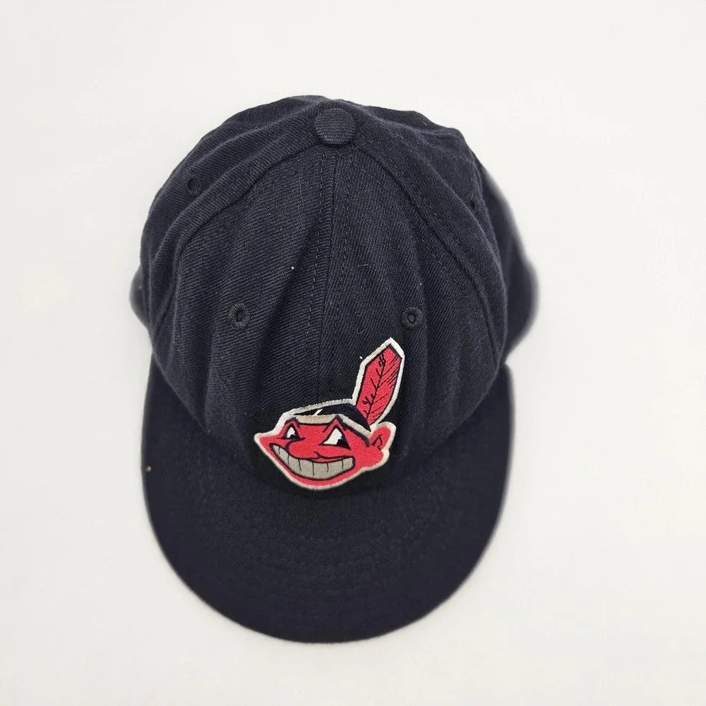Vintage Cleveland Indians Hat Cap Fitted Mens 7 Navy MLB Baseball New Era 90s